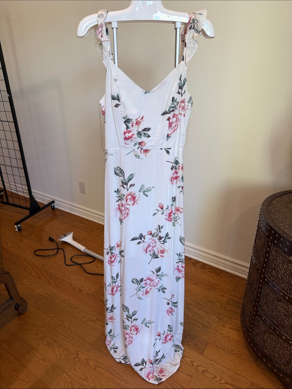 Floral White Maxi Dress with Pink Rose Print